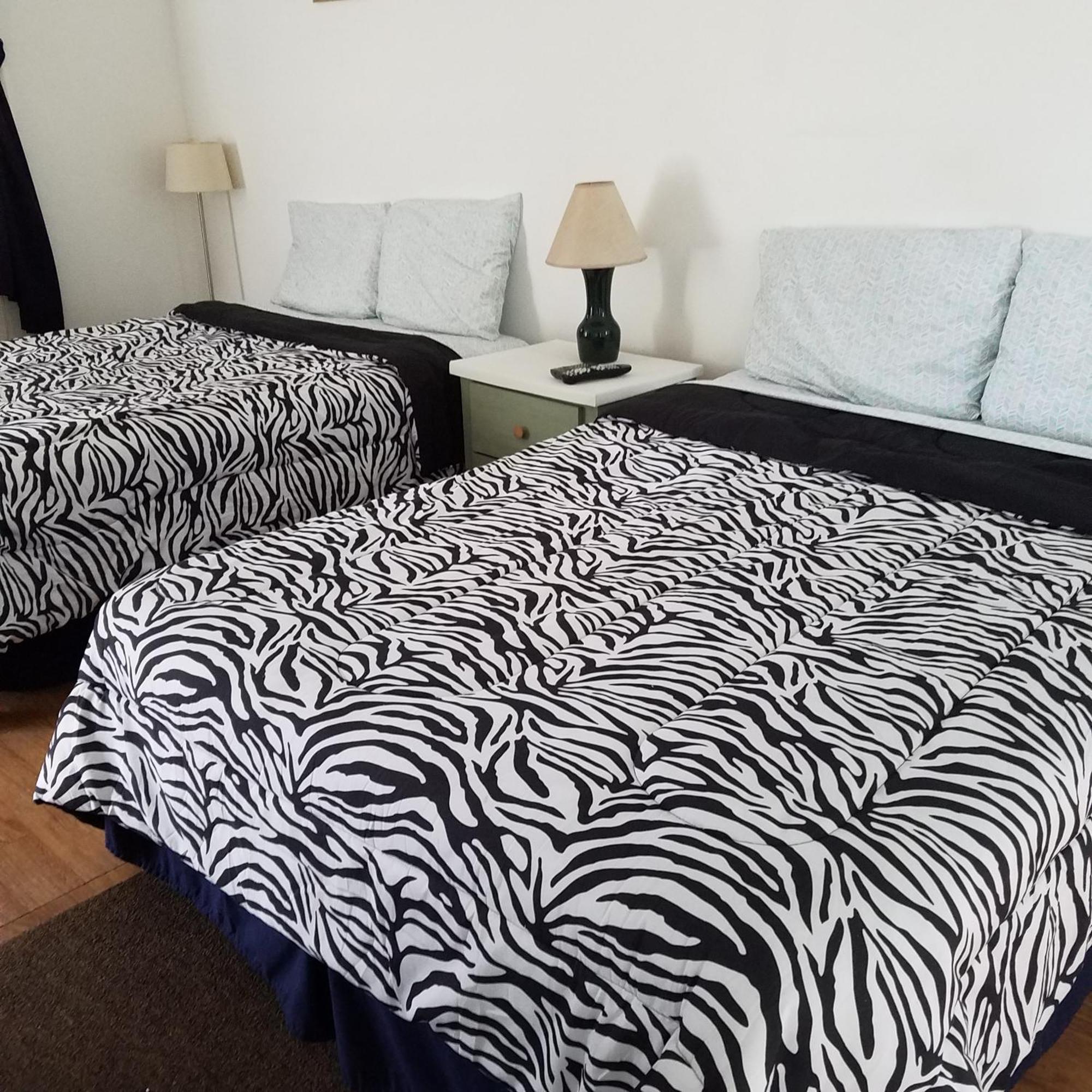 The Becket Motel Екстериор снимка